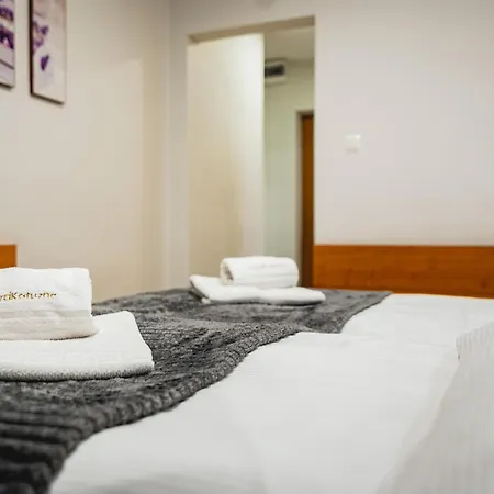 Kaluzna Penzion Lacko (Nowy Sacz)