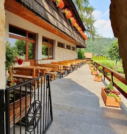 Kaluzna Inn Lacko